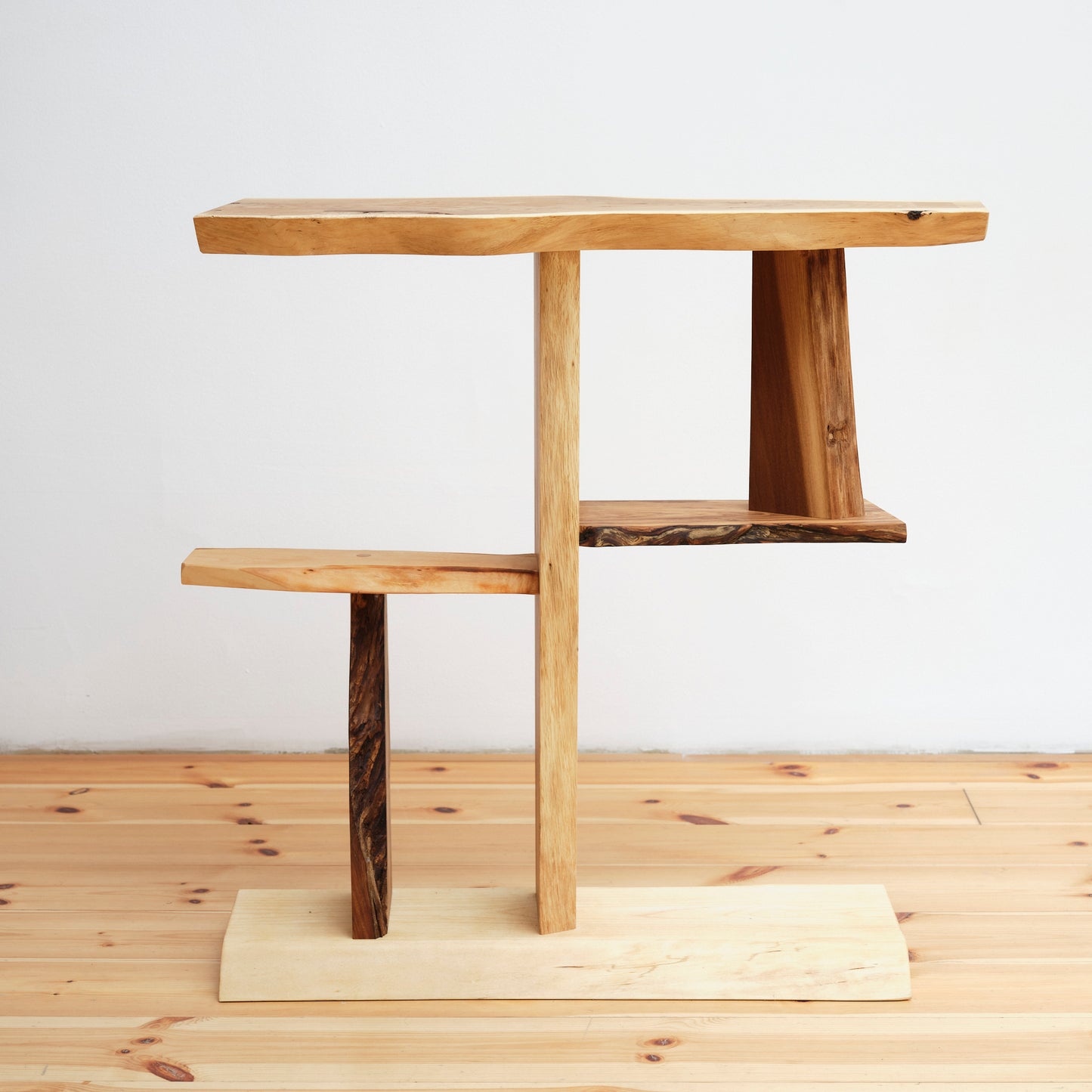 Side table/console table by Oscar Wall x Contem