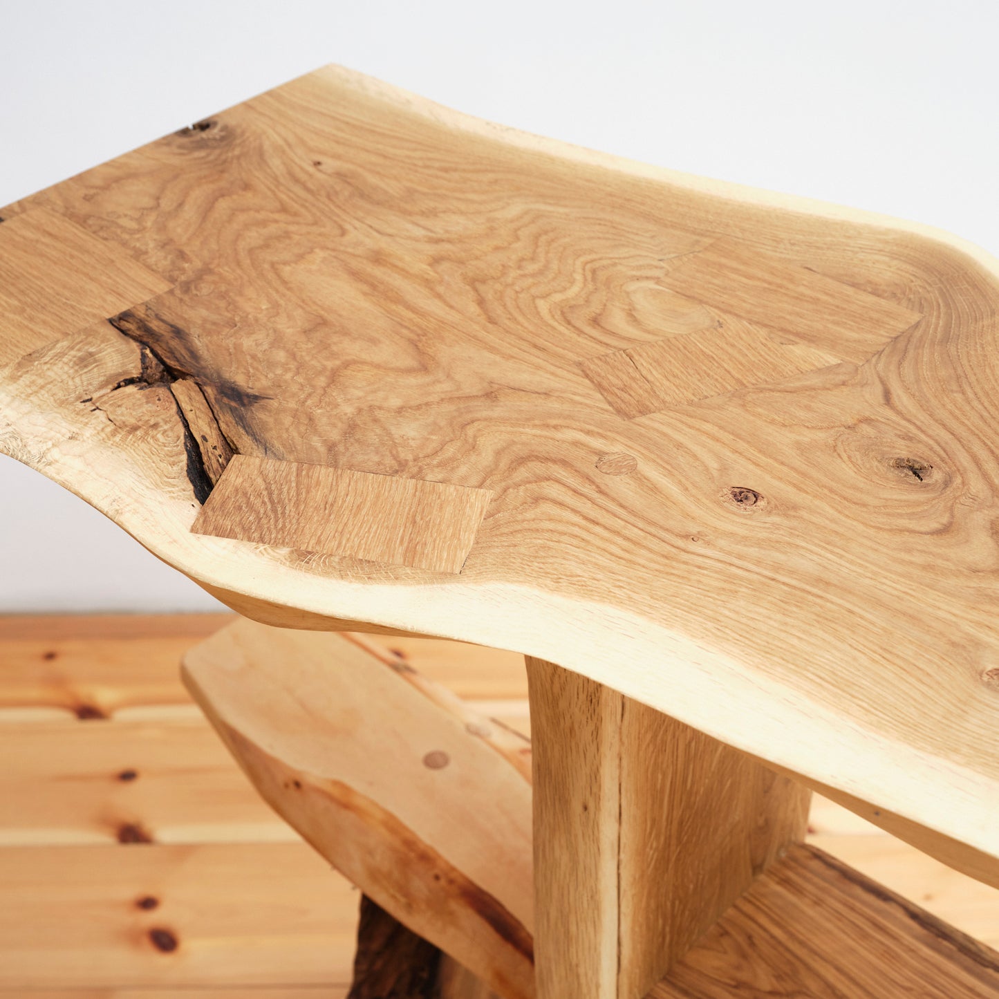 Side table/console table by Oscar Wall x Contem