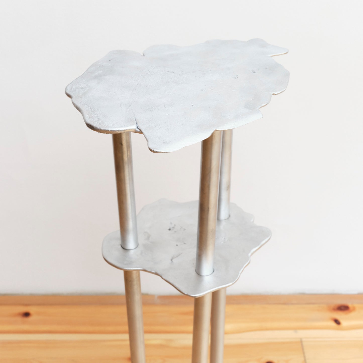 Pedestal, high 2, by Alfred Sahlén