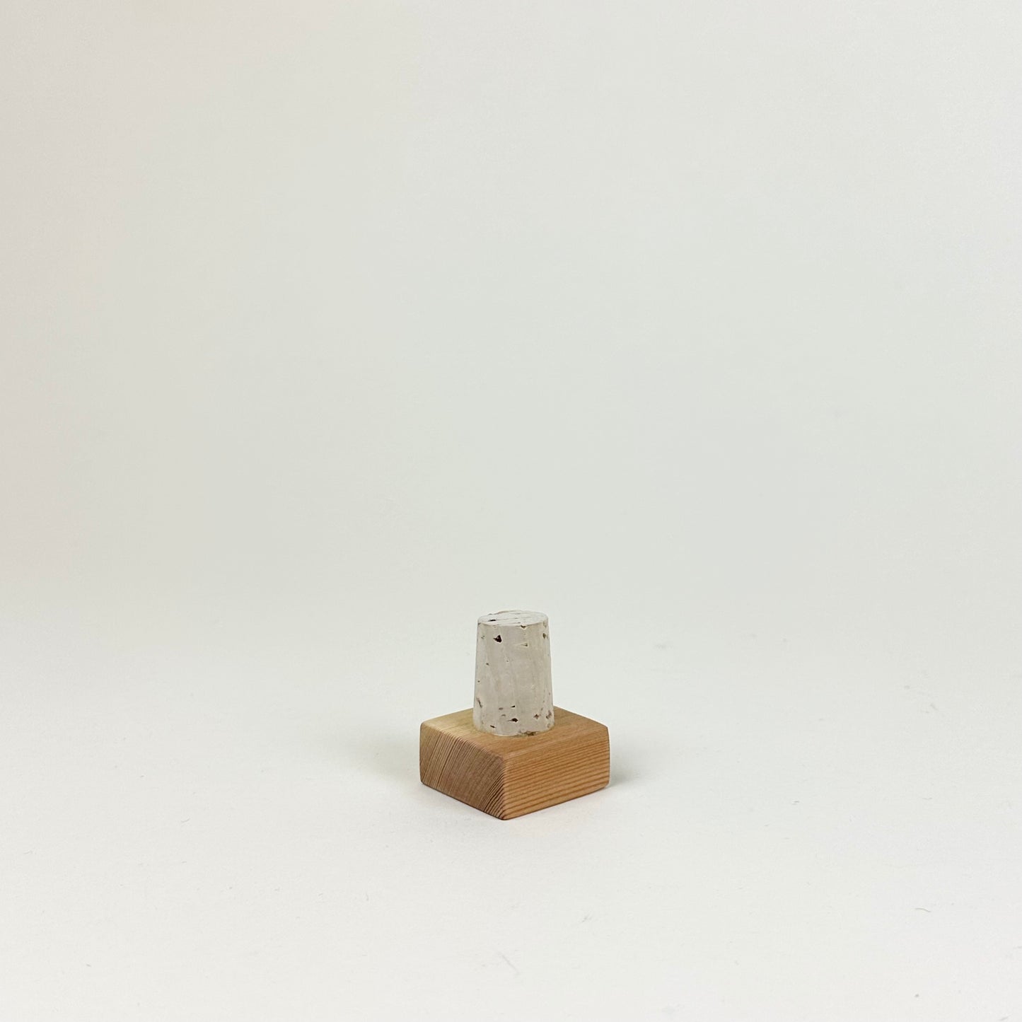 Bottle stopper by Hugo Sundkvist