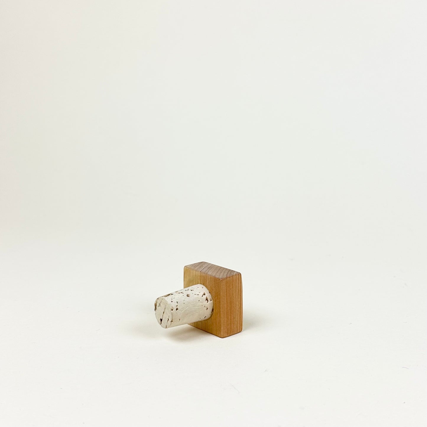 Bottle stopper by Hugo Sundkvist