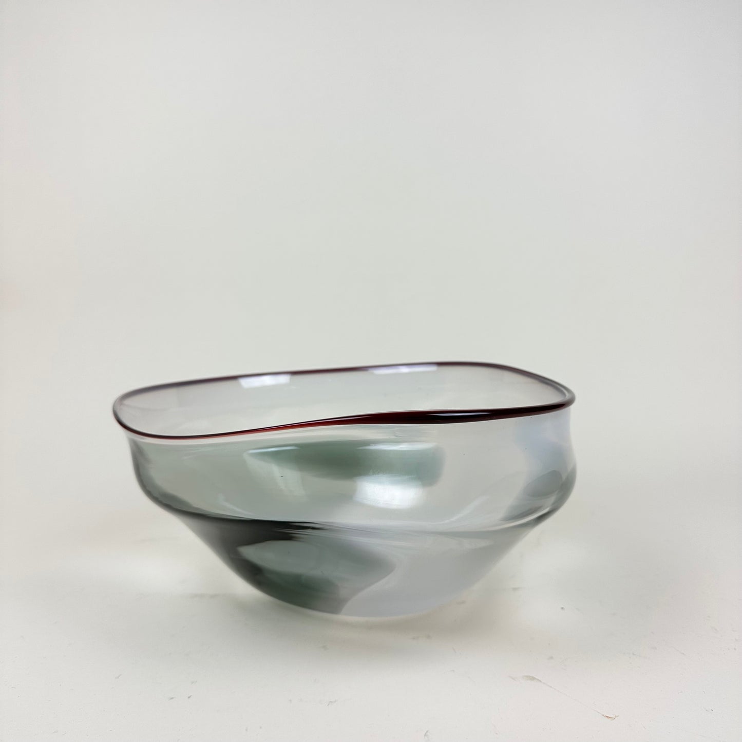 Milky glass bowl by Silje Lindrup