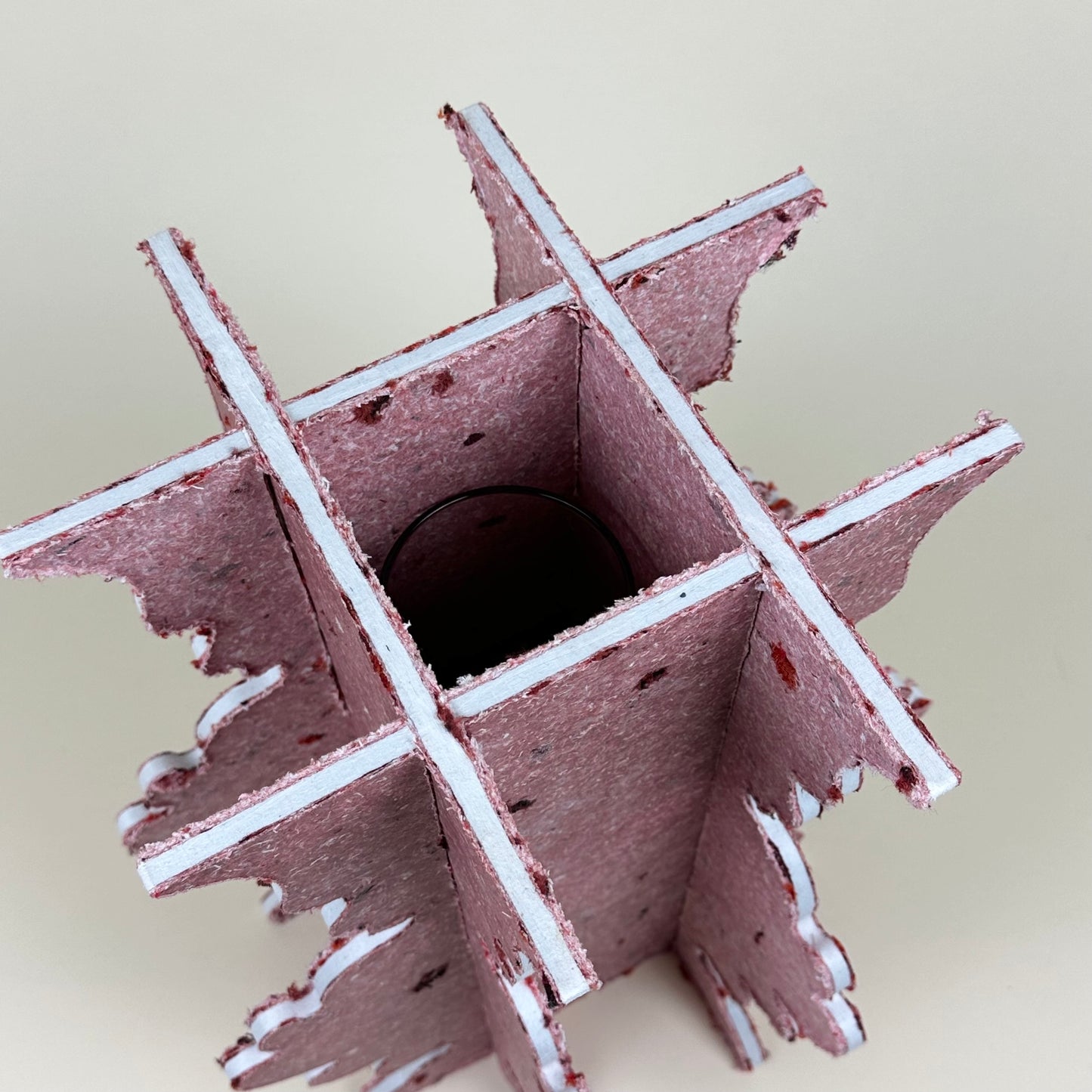 Pink vase in reallyboard by Ebba Lindgren