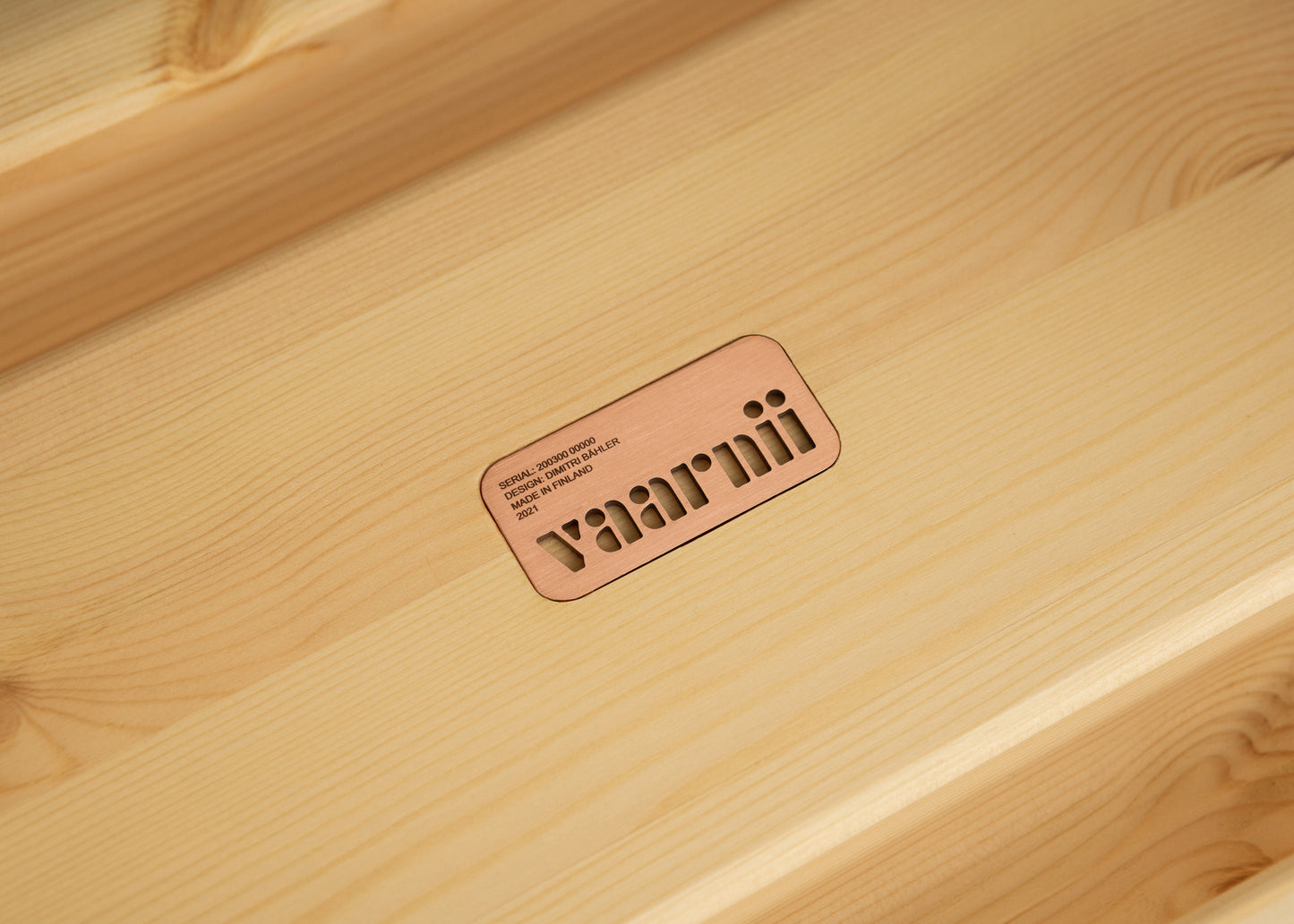 Vaarni: 002 Ast Stool