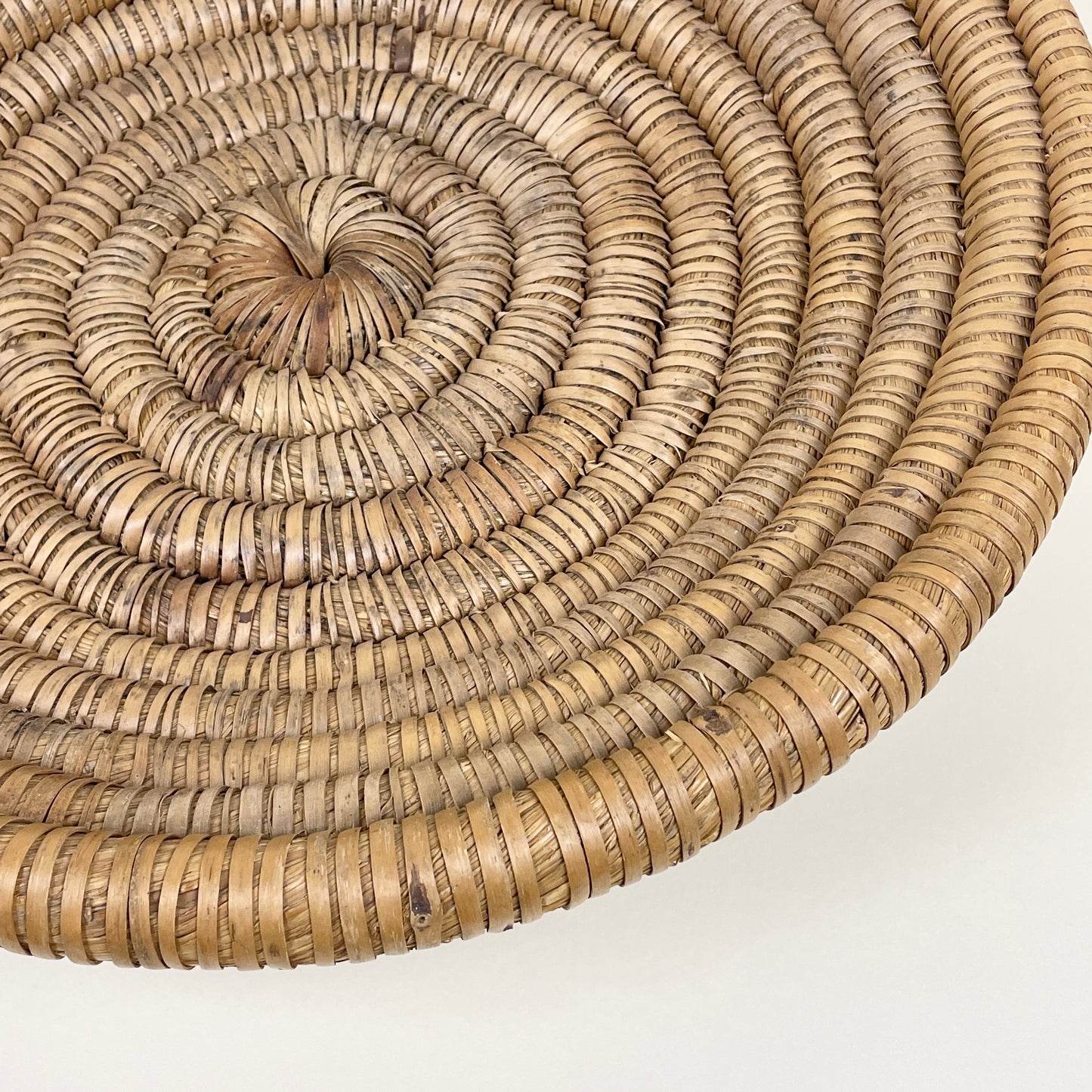 Vintage italian rattan bowl