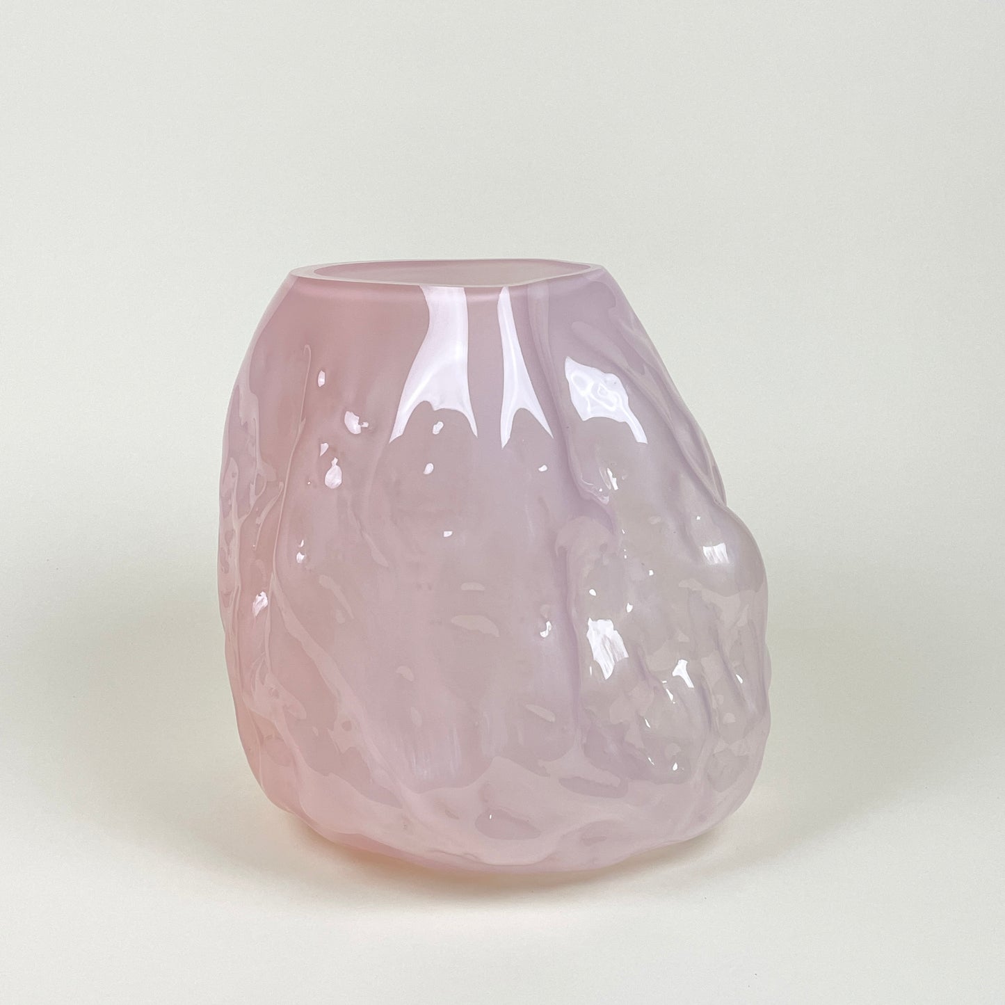 Pink glass vase by Erik Olovsson