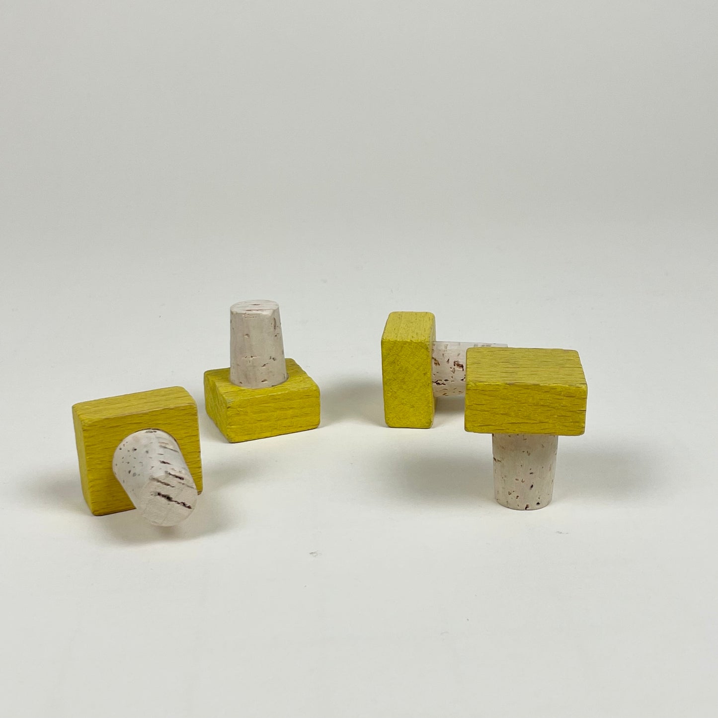 Bottle stopper, yellow, by Hugo Sundkvist
