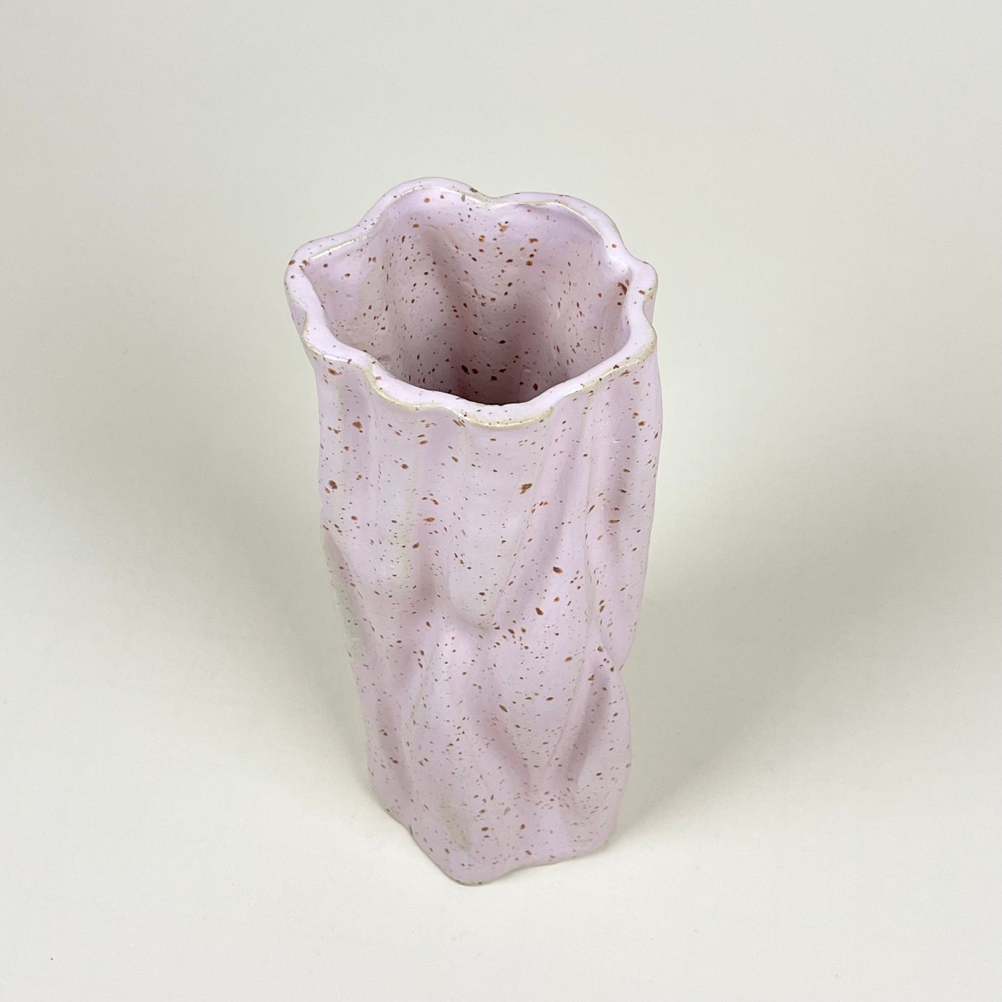 Ceramic vase by Astrid Öhman