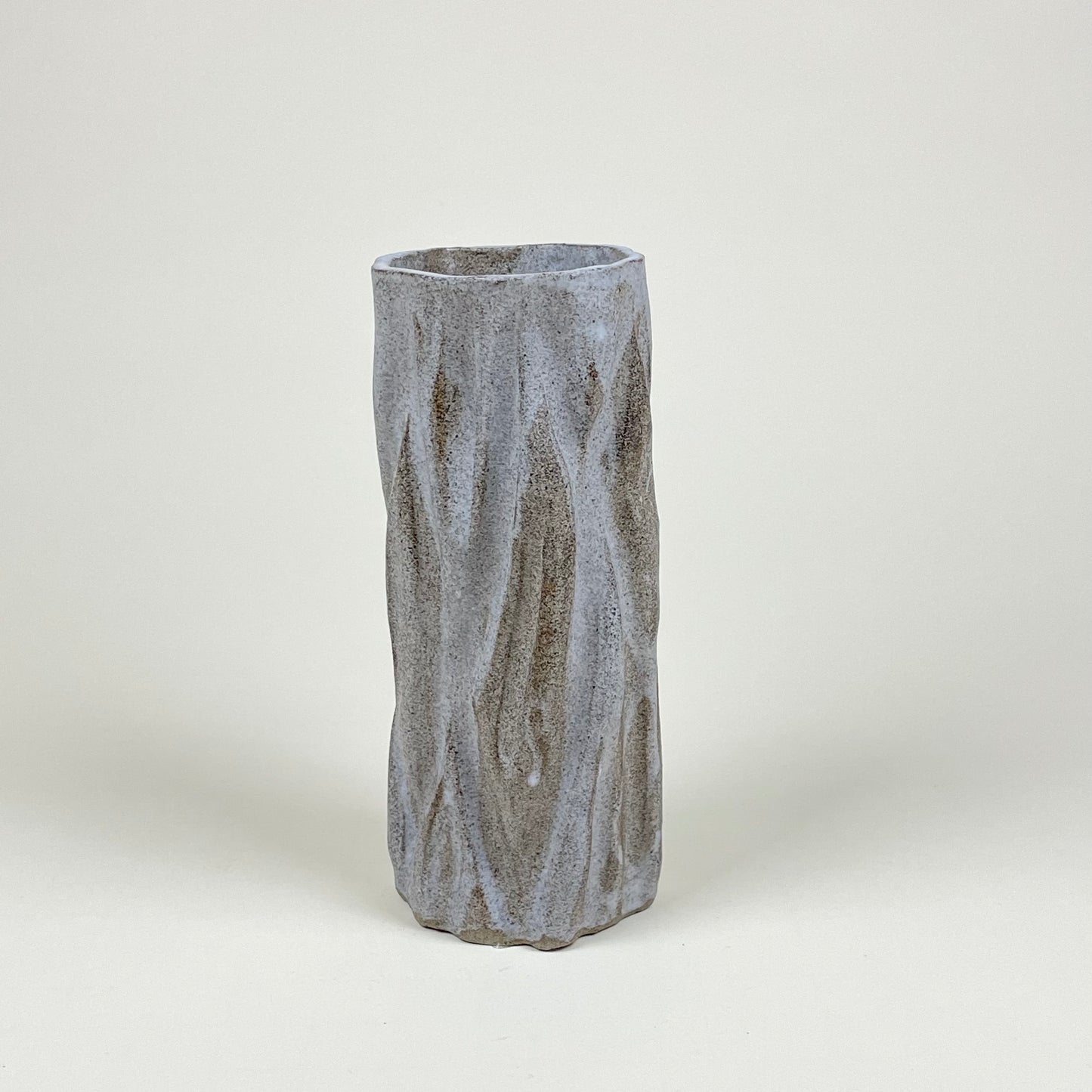 Ceramic vase by Astrid Öhman