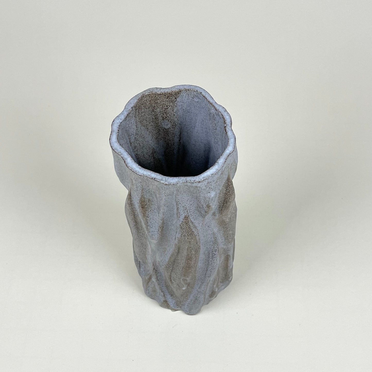 Ceramic vase by Astrid Öhman