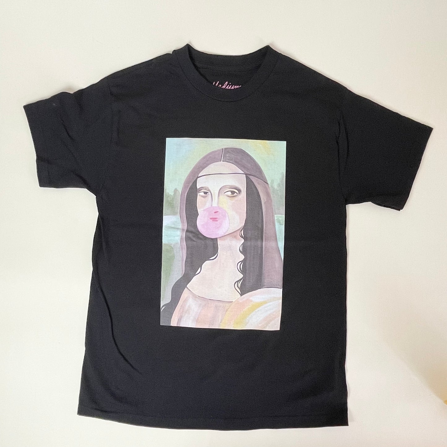 "La Gita - La Gioconda" T-shirt by Liselotte Watkins