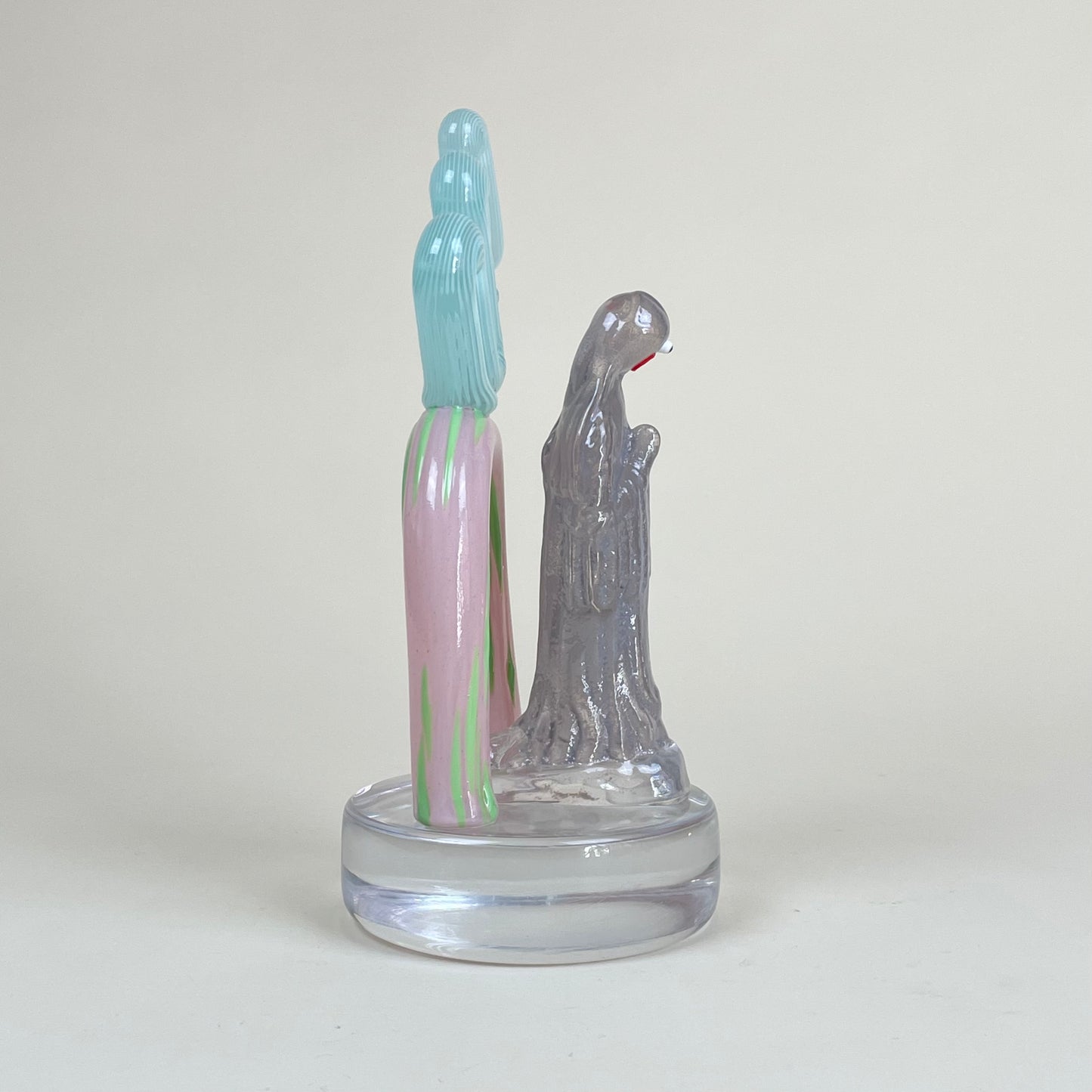 "As I Passed The Gate", glass sculpture by Rasmus Nossbring
