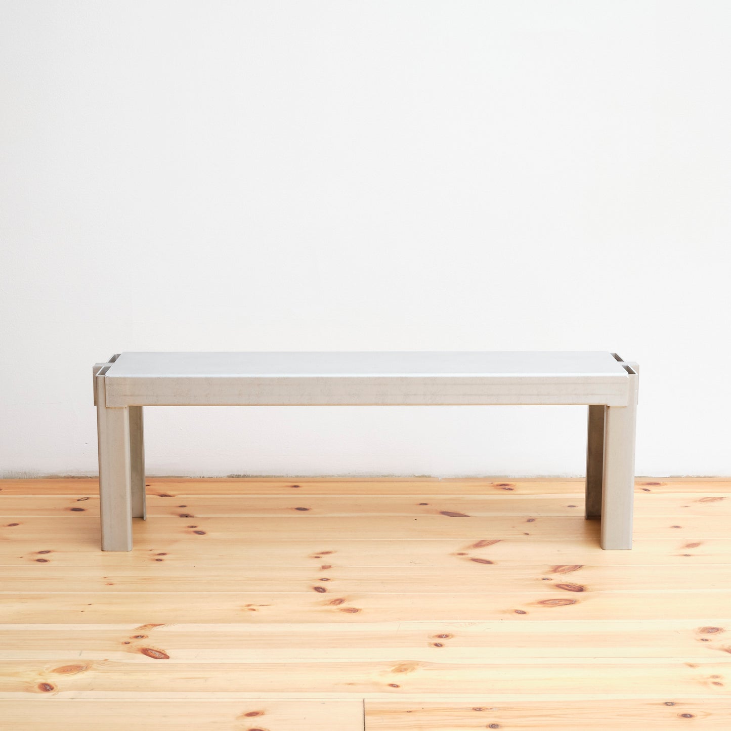 Trockenbau CW bench by Lino Gaspartisch