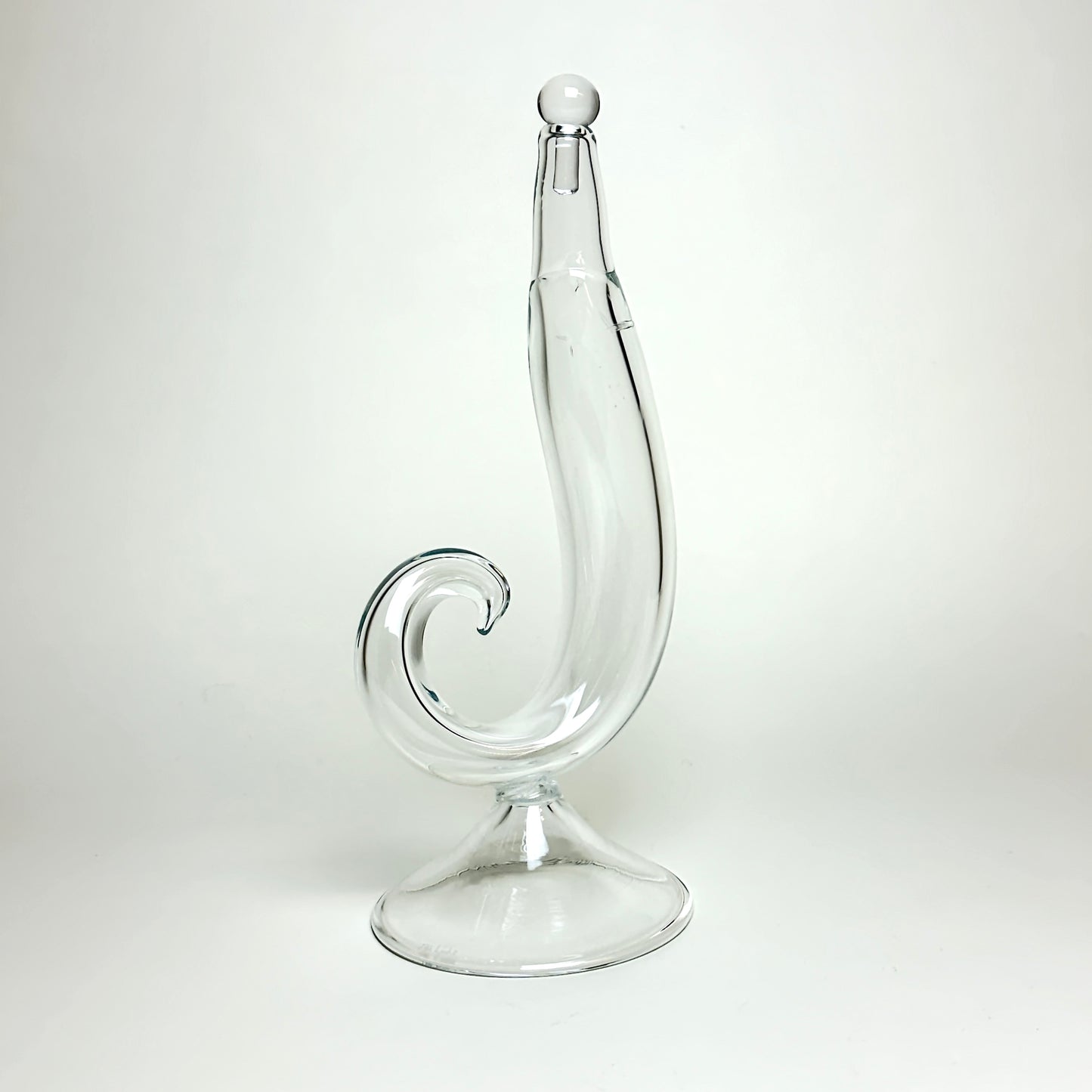 Glass caraffe (L) by Silje Lindrup