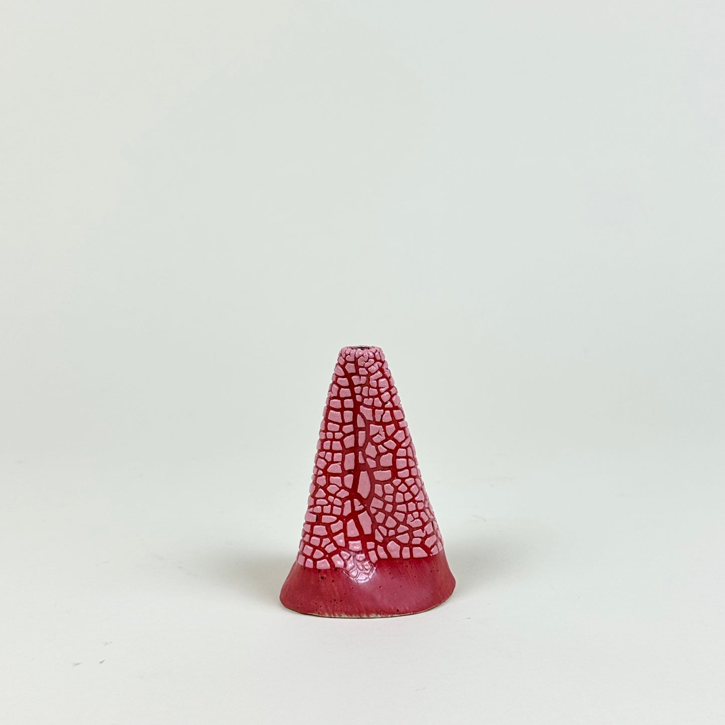 Red and pink volcano vase (S) by Astrid Öhman.