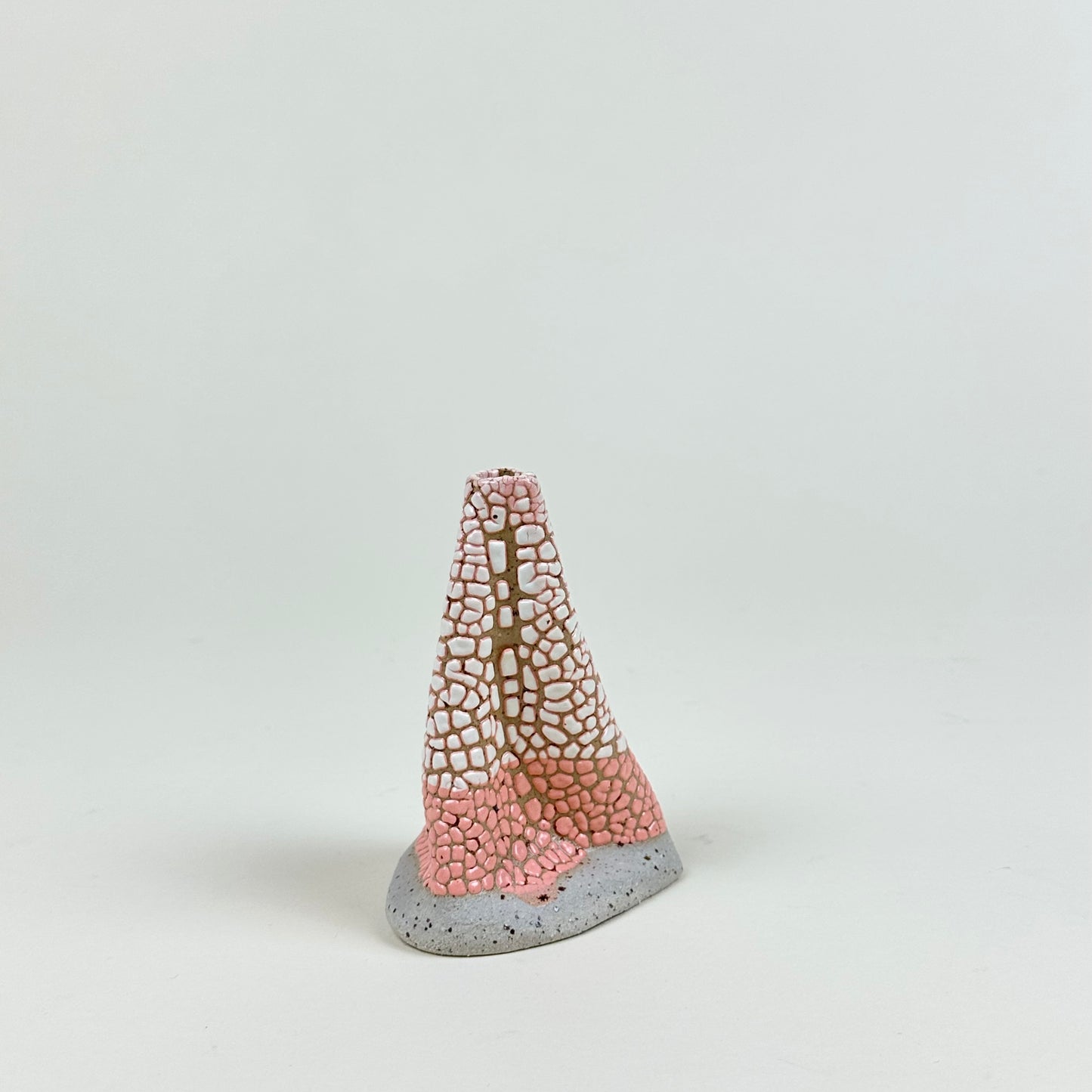 Light pink and pink volcano vase (S) by Astrid Öhman.