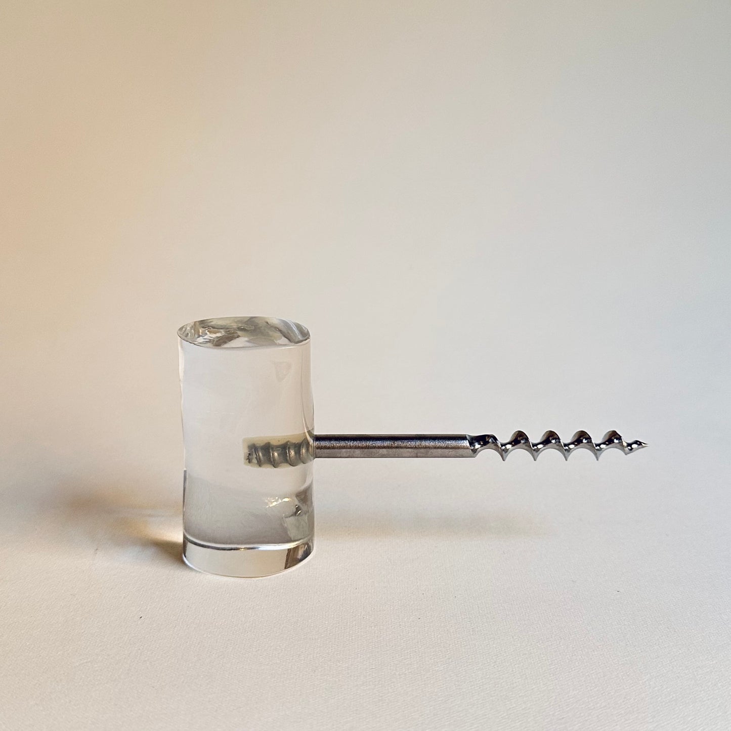 "Öppnare" corkscrew by Simon Klenell, clear glass