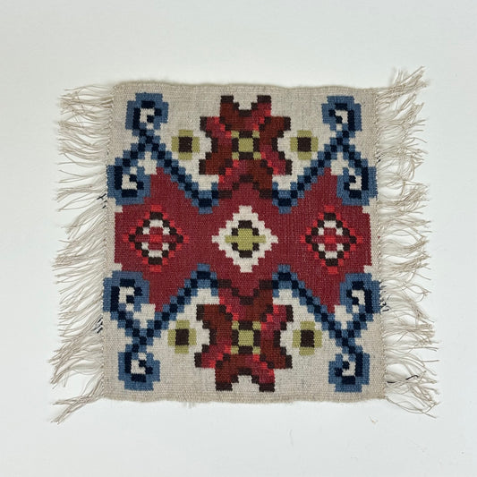 Vintage small "Allmoge" rug