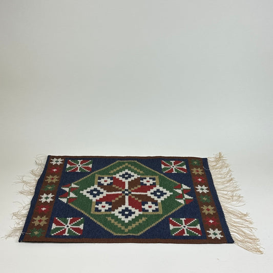 Vintage small "Allmoge" rug