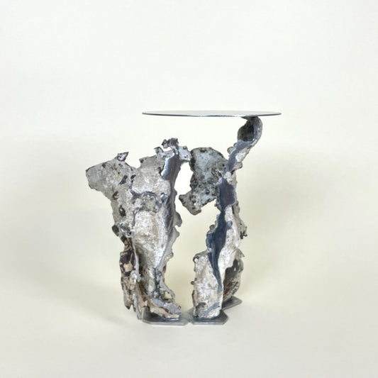 Pedestal, 18, by Elias Båth