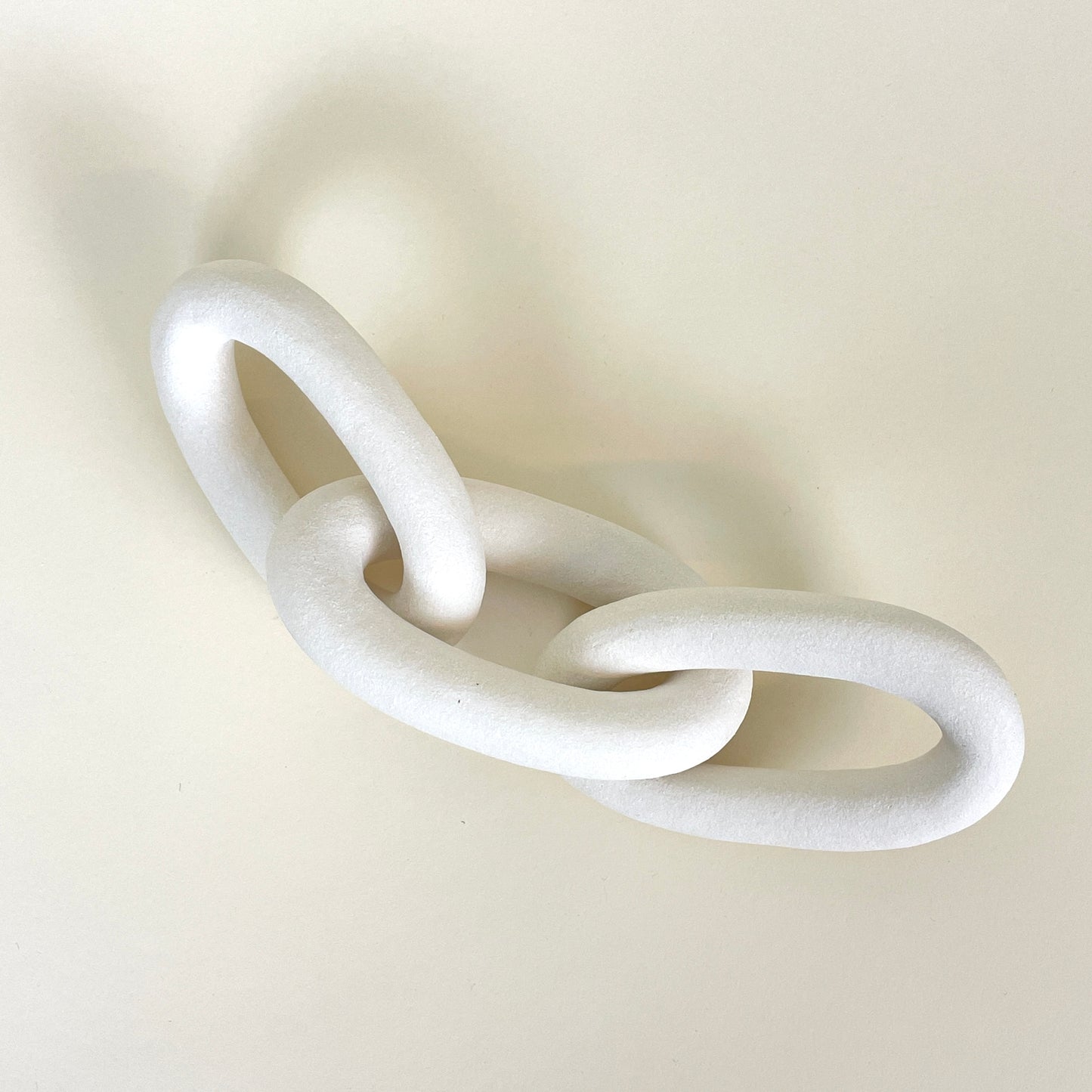 Chain, 3 links, by Kerstin Olsson