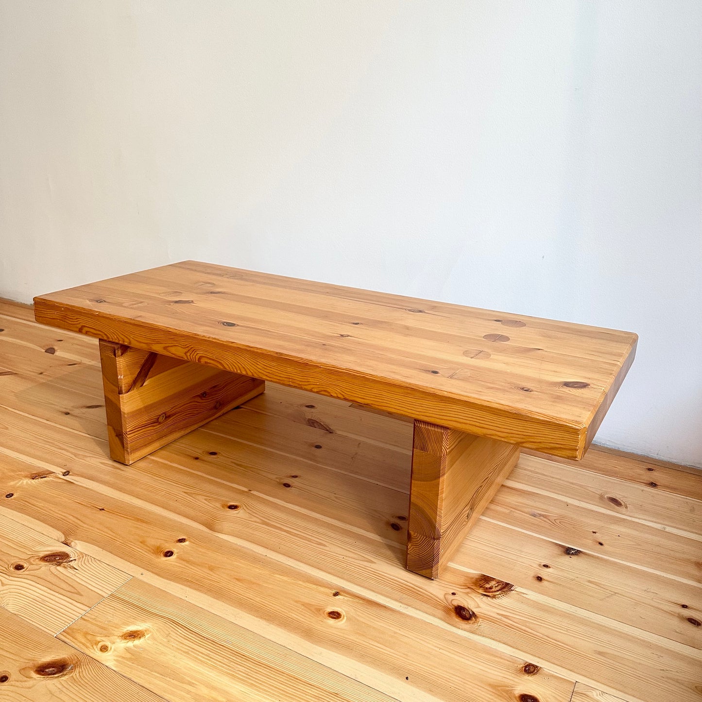 Wooden bench / coffee table by Roland WIlhelmsson