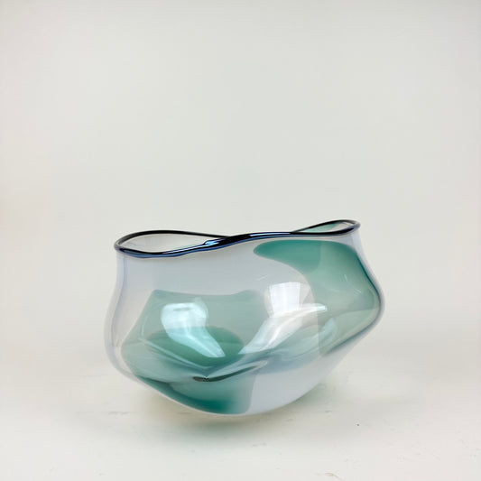 Glass bowl by Silje LIndrup