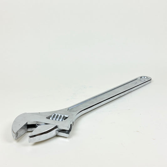 XL Wrench
