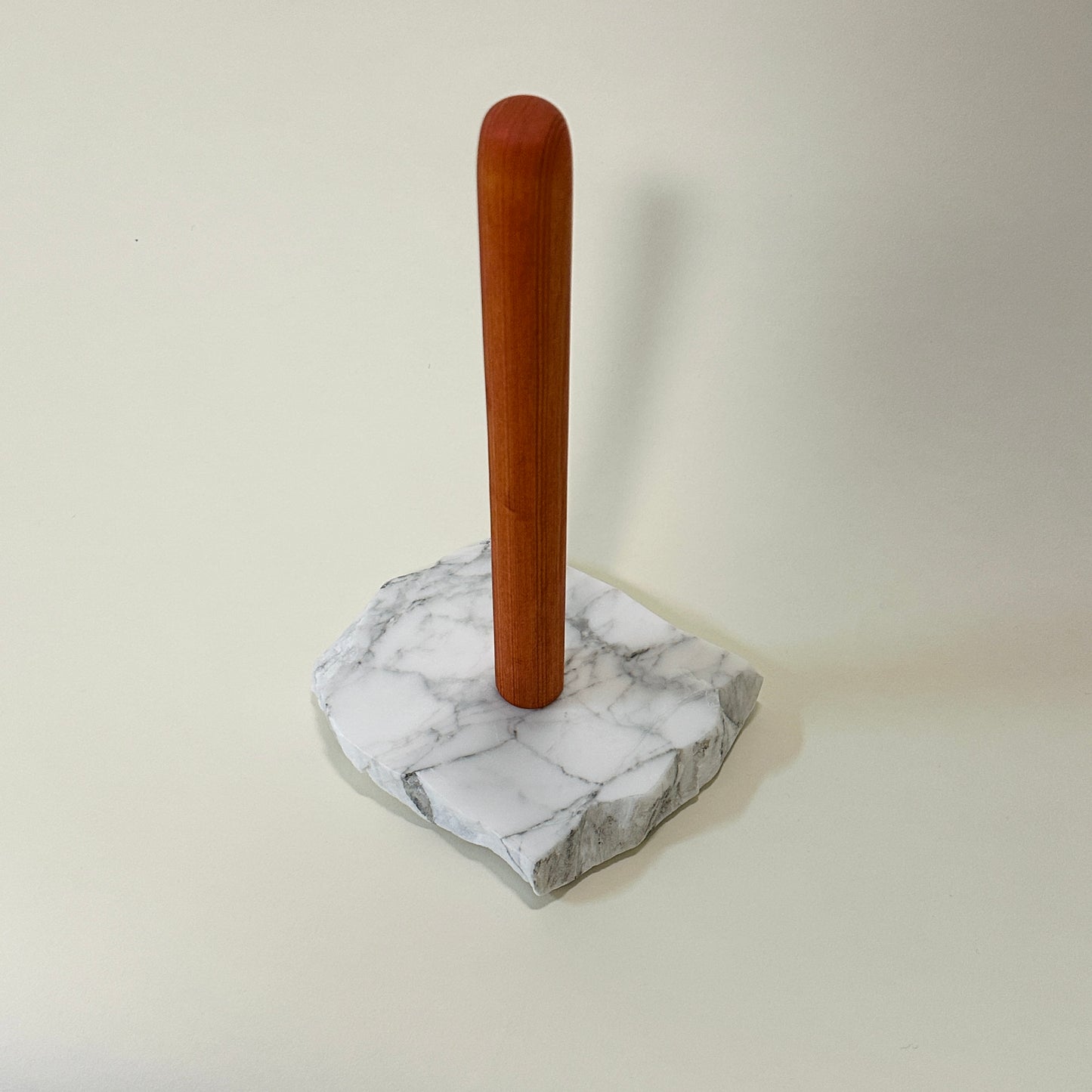 Kitchen roll holder by Public Studio (orange)