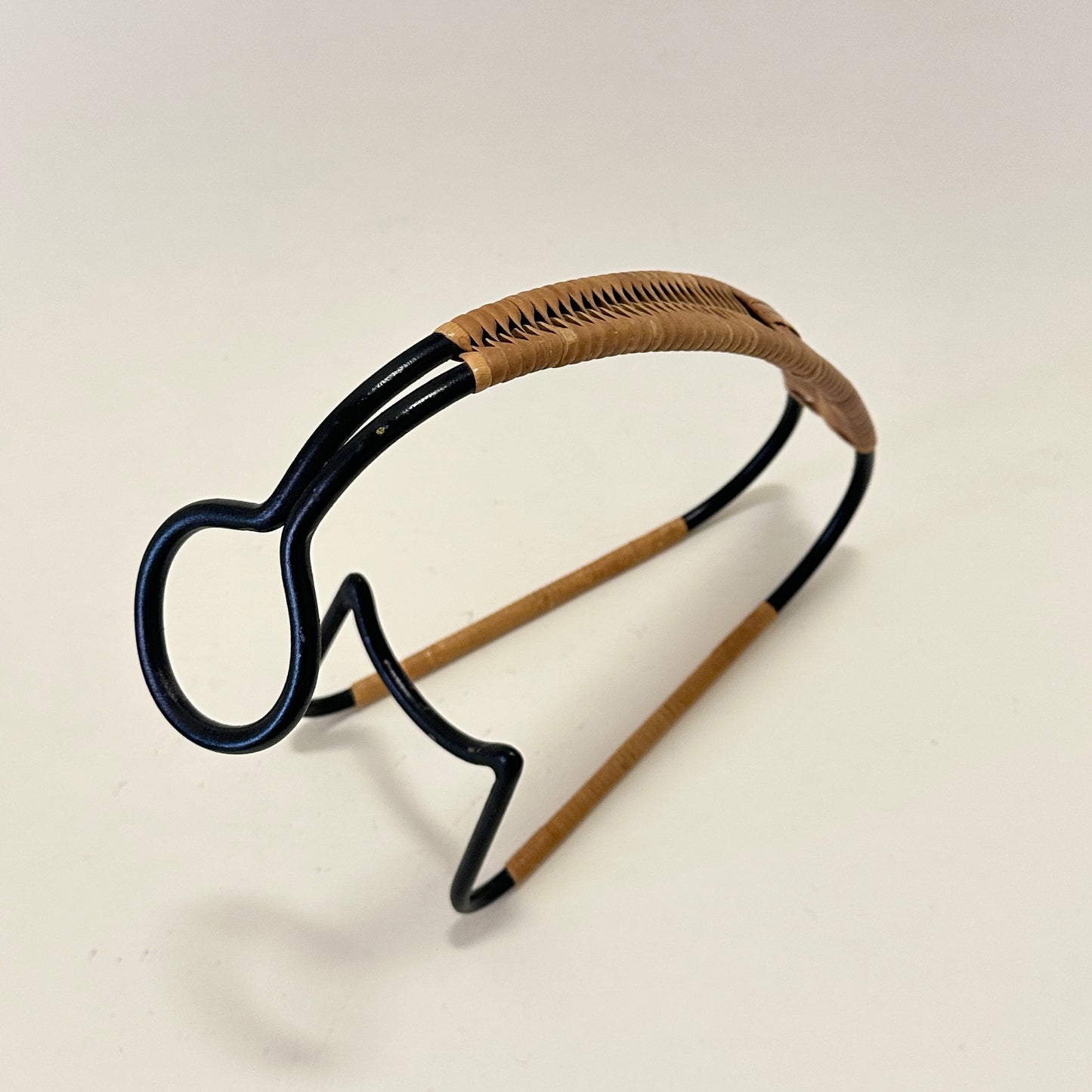 Vintage bottle holder/stand