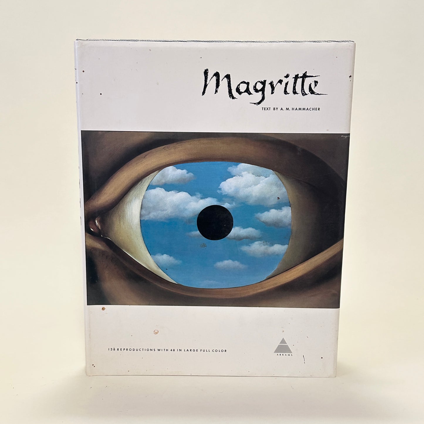 Book: Magritte