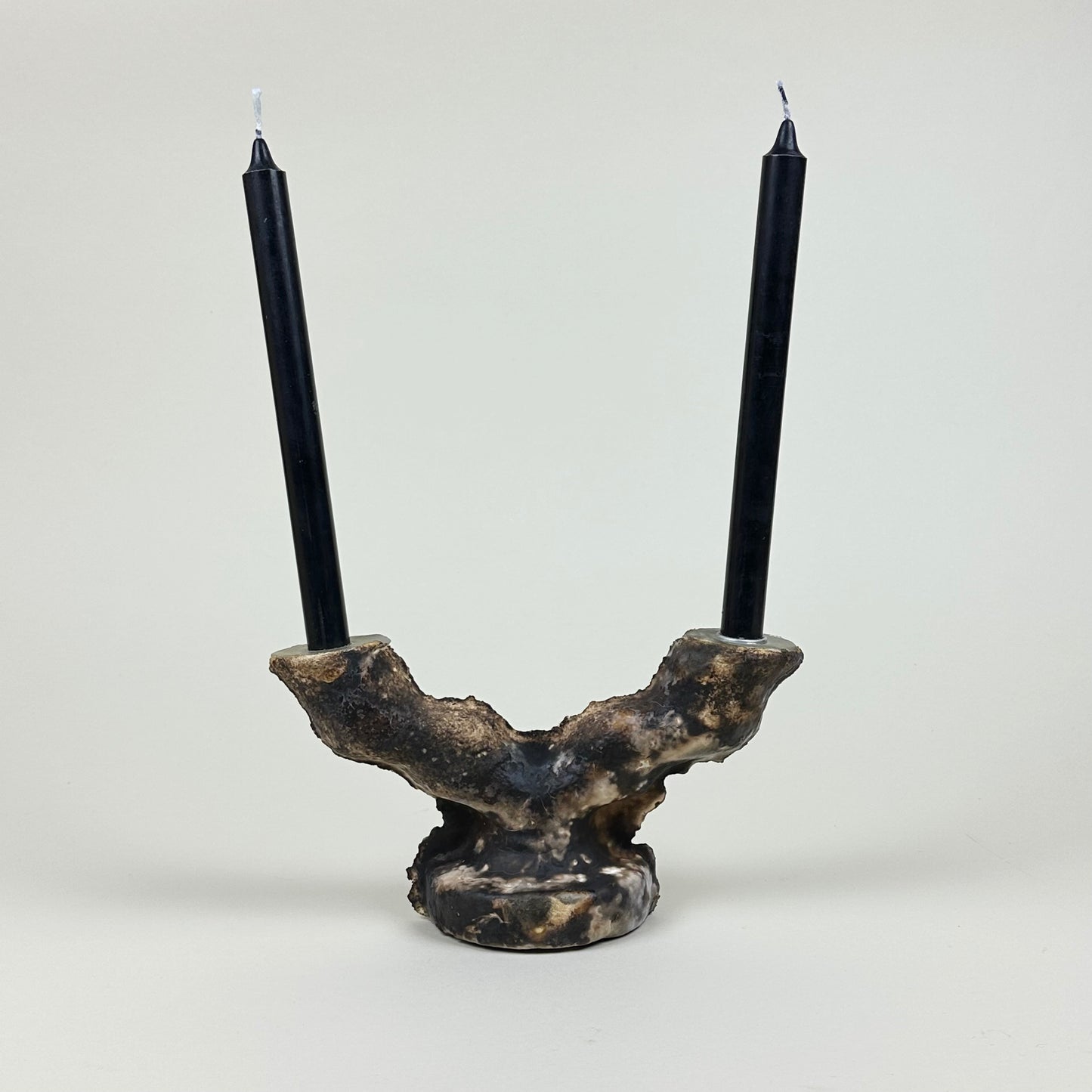 Mycelium big char candle holder by Maria Pita Guerreiro