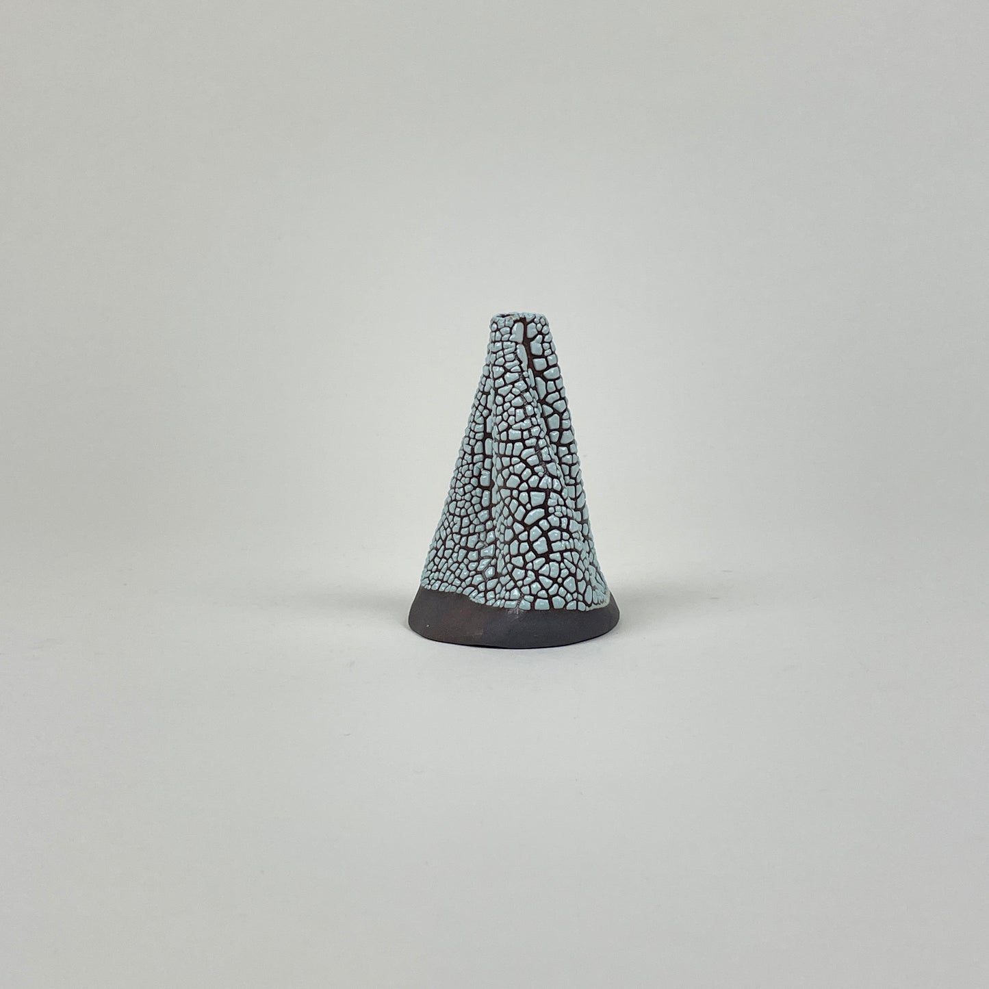 Turquoise black volcano vase (S) by Astrid Öhman