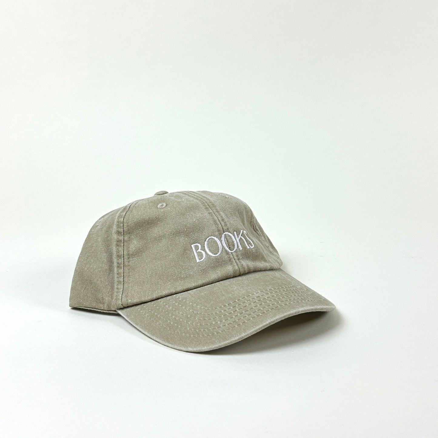 Hat, Books (washed out beige/white)