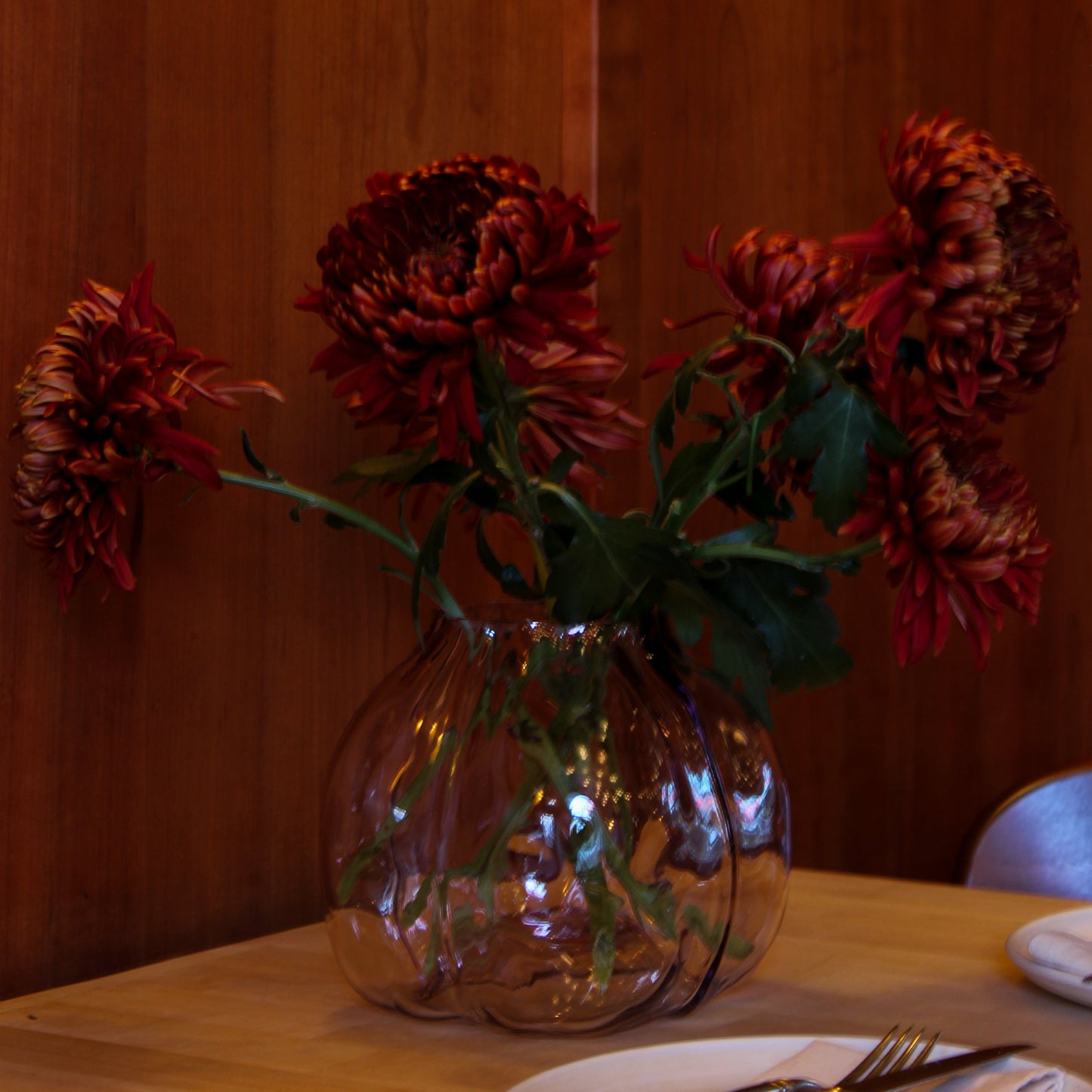 Mni - Kub (Purple Smoke) (nr 1) by Martin Inostroza