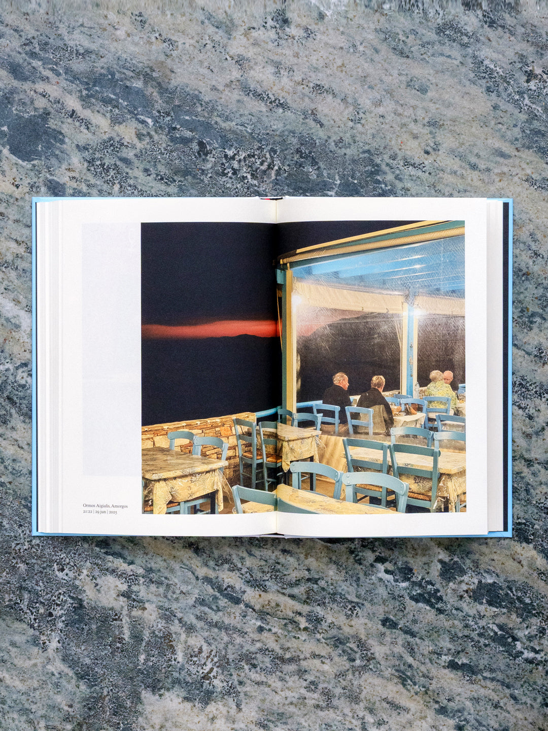 Book: Utsikten berövad men vattnade ändå by Tarek Jahjah