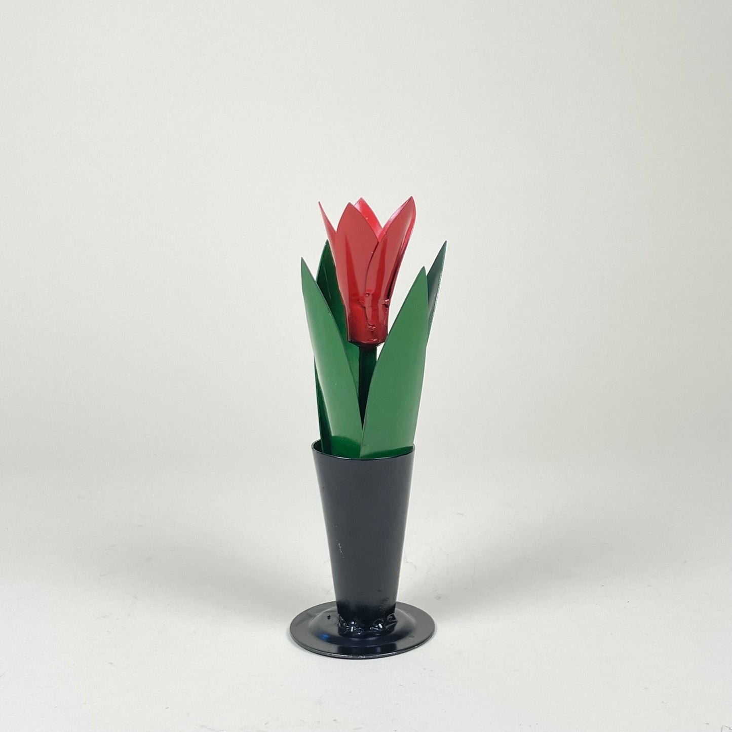 Vintage metal tulip shaped candle holder