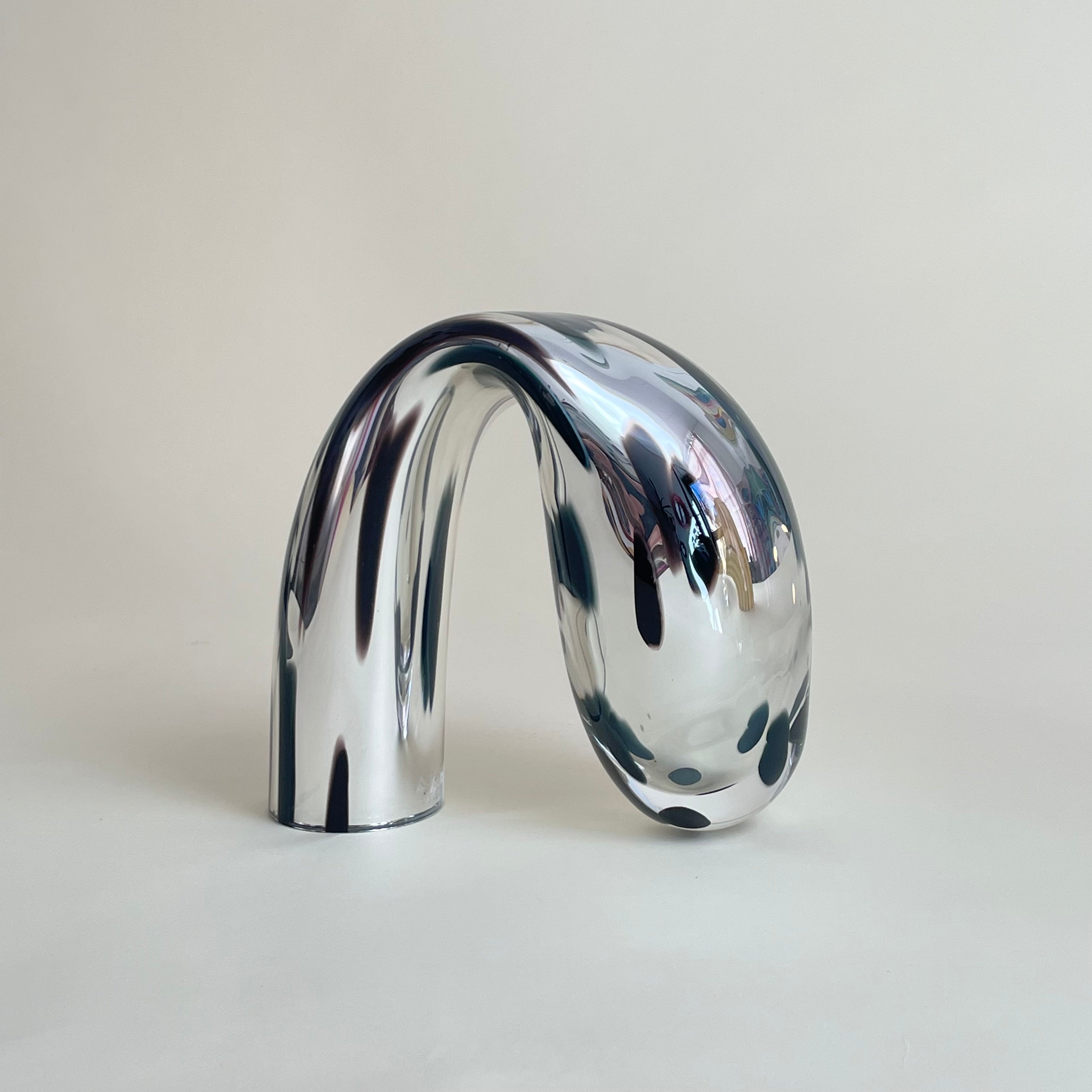 Silverbåge av Lisa Reiser – Arranging Things