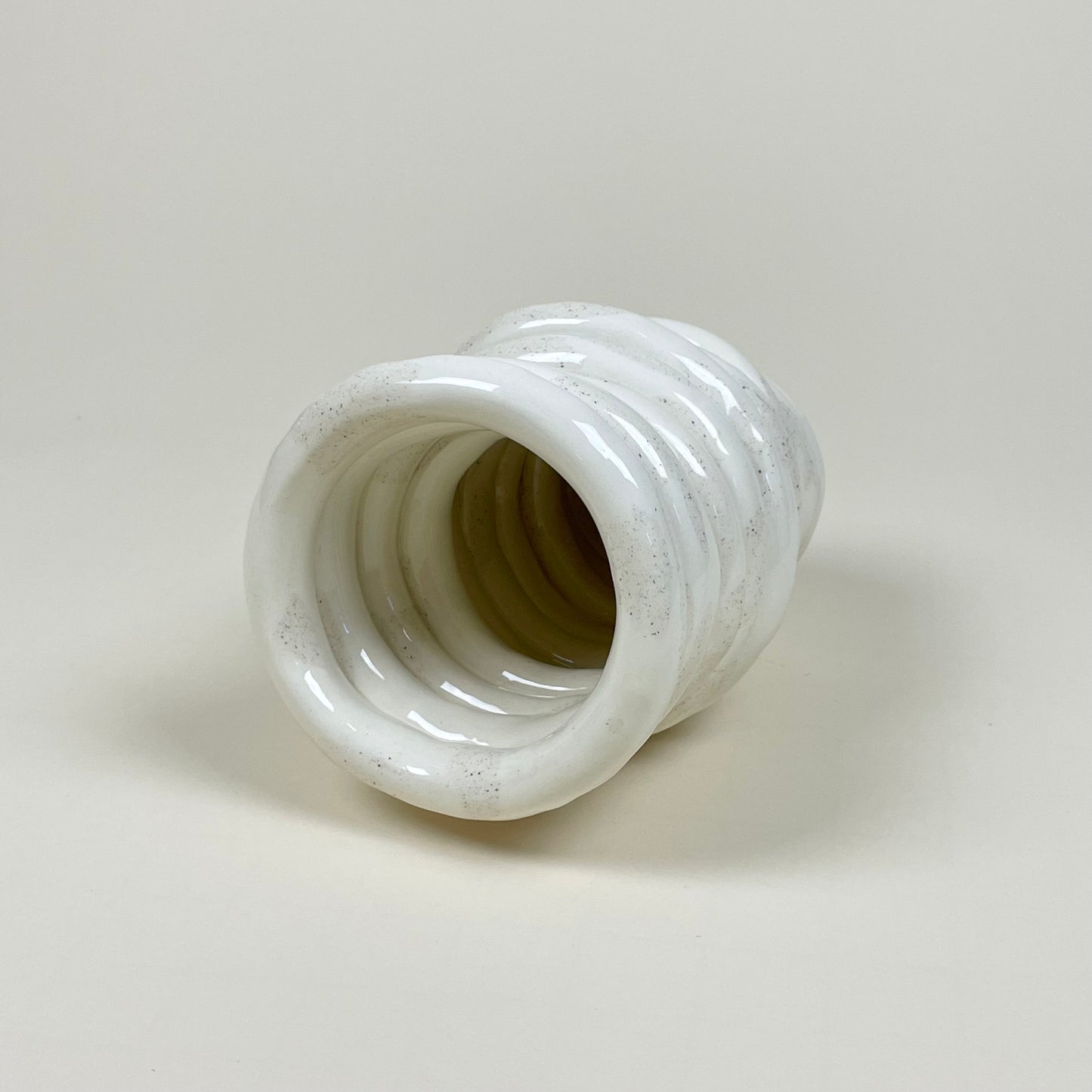 Ceramic vase by Joanna Günther