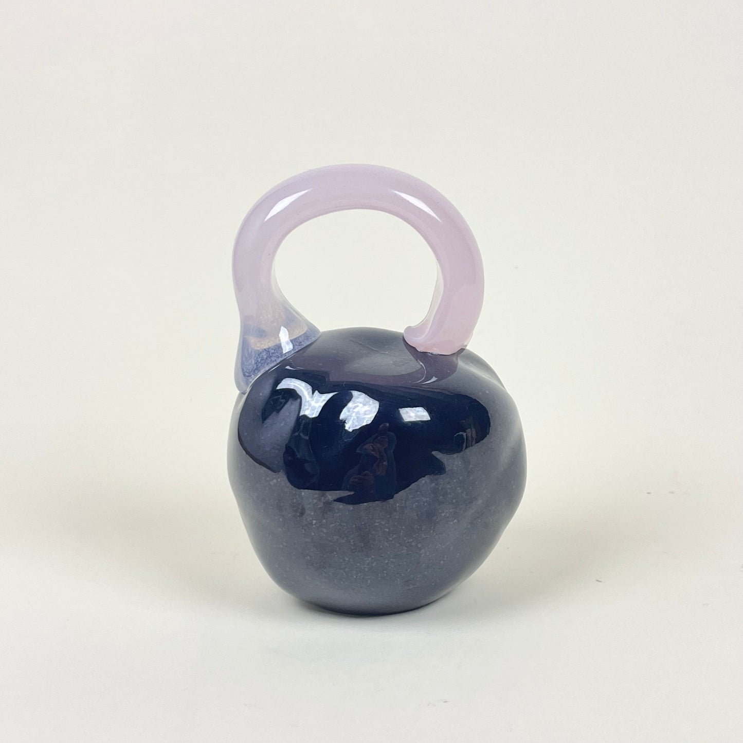 Glass kettle bell (pink/dark blue) by Chef Deco