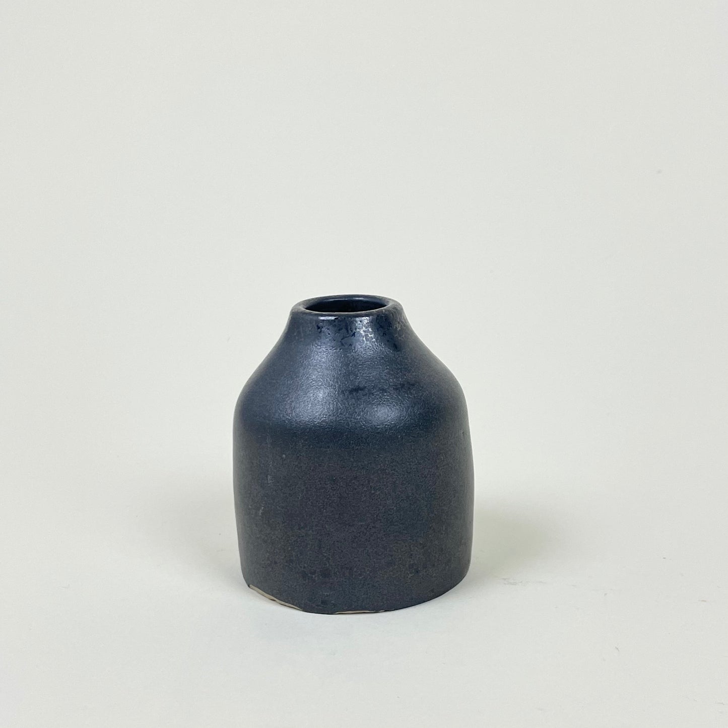 Ceramic vase by Sonja Lindgren