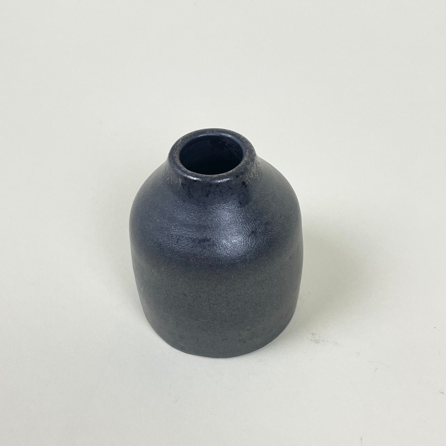 Ceramic vase by Sonja Lindgren