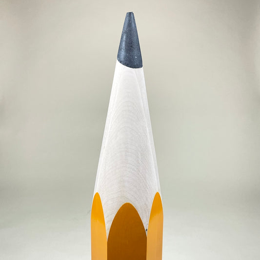 "Big draw", giant pencil by Leo Eklund