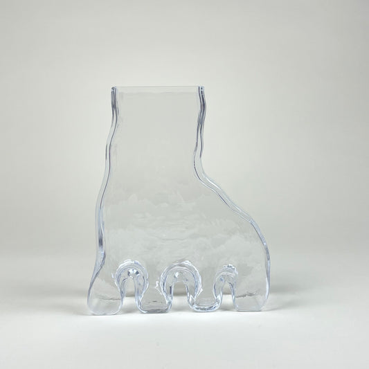"Paw" vase by Studio Reiser